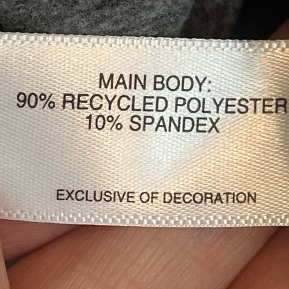 NWT Women's Cutter & Buck Adapt Eco Hooded Performance Pullover Sz M Thumb Holes - Picture 12 of 16